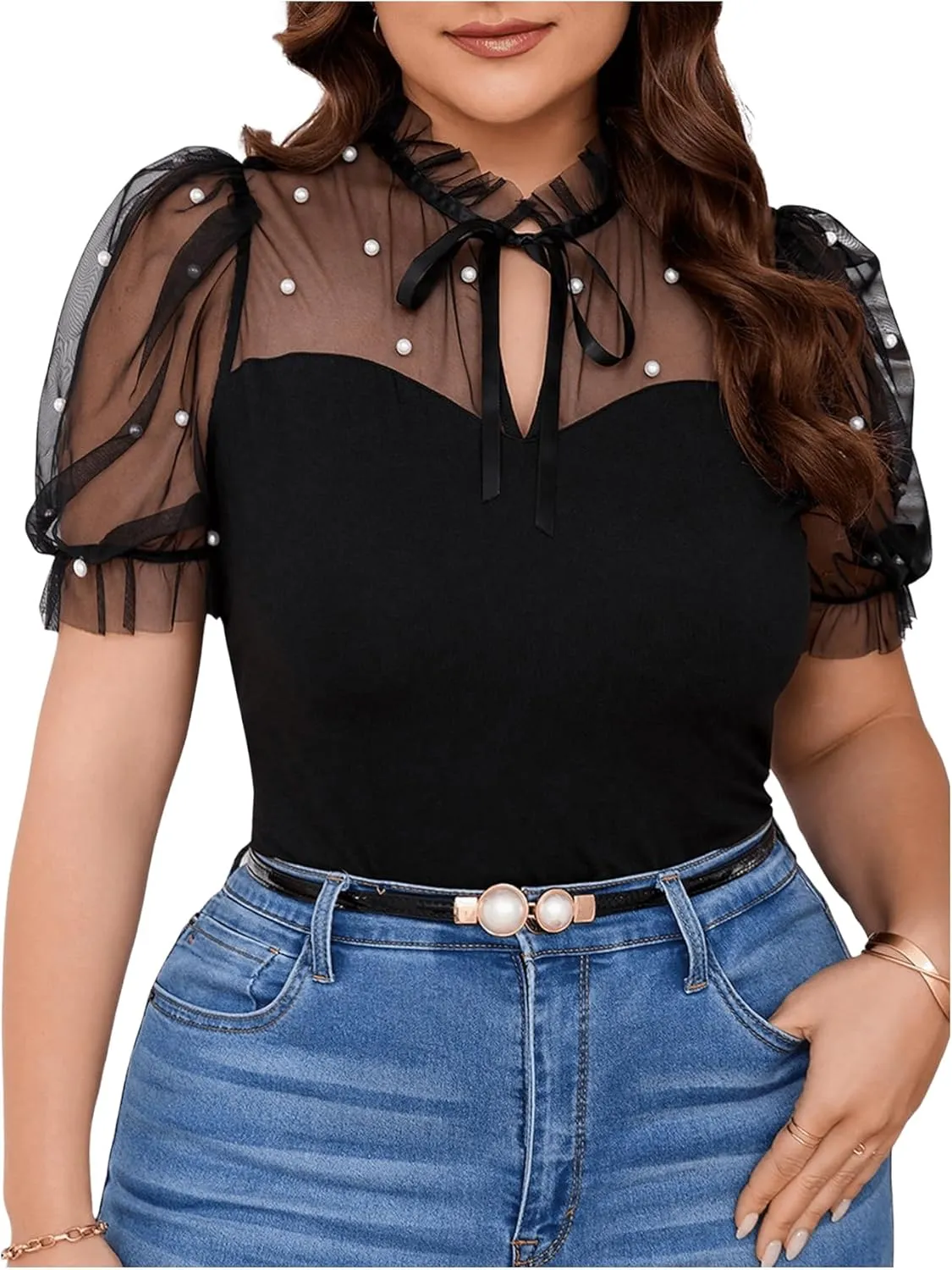 WDIRARA Women's Plus Size Mesh Patchwork Pearls Blouse Tie Neck Puff Short Sleeve Top
