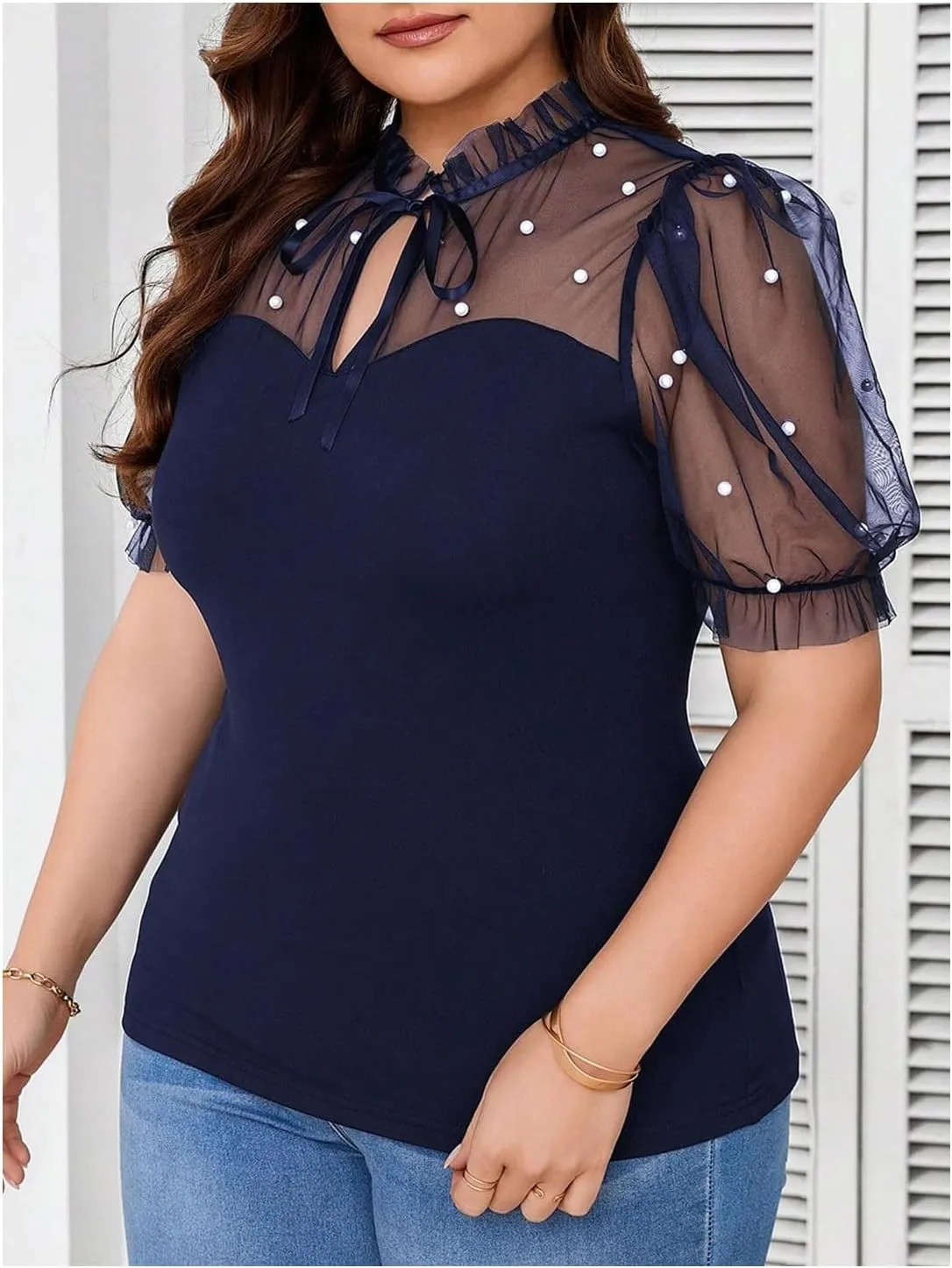 WDIRARA Women's Plus Size Mesh Patchwork Pearls Blouse Tie Neck Puff Short Sleeve Top
