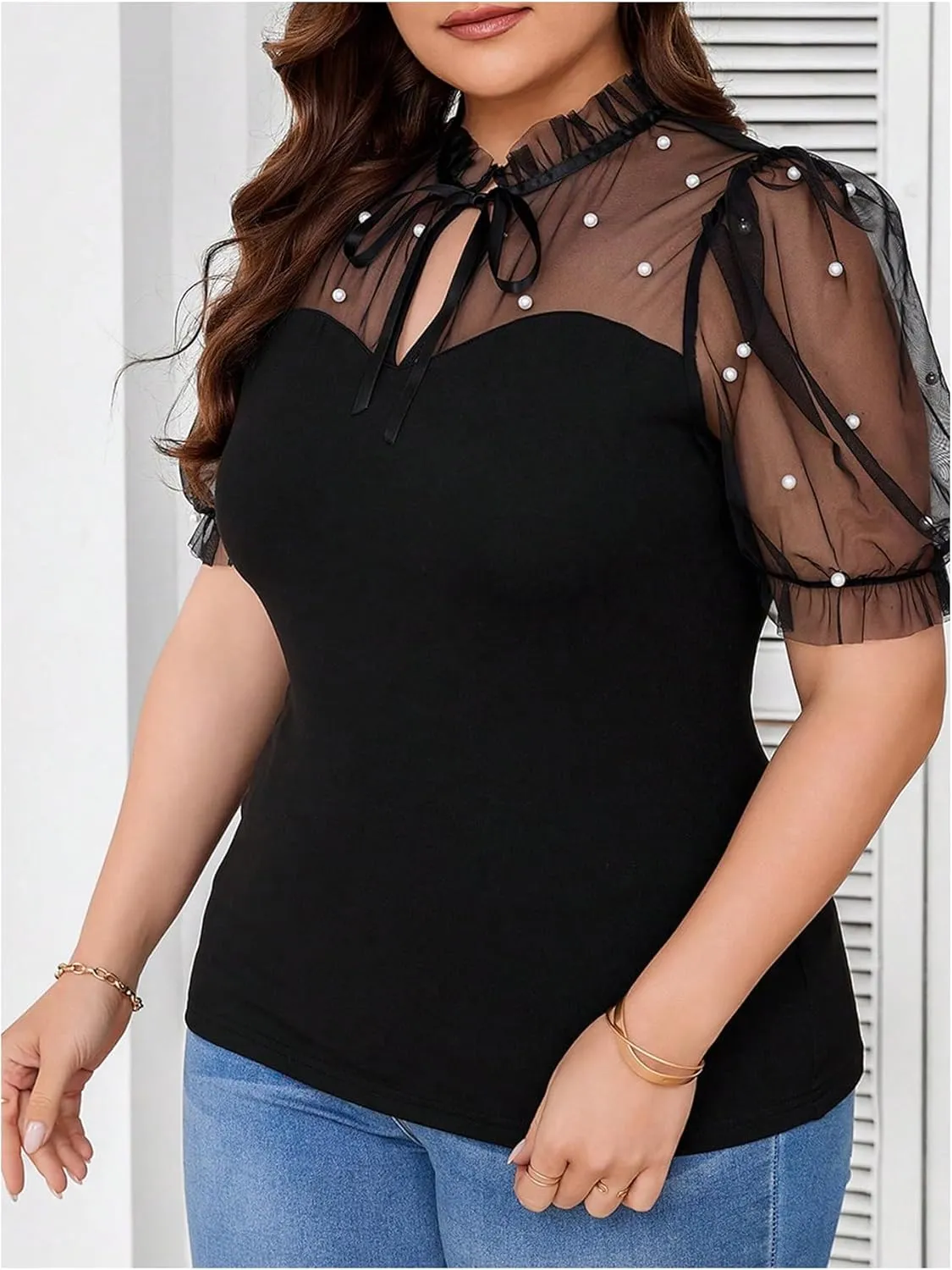 WDIRARA Women's Plus Size Mesh Patchwork Pearls Blouse Tie Neck Puff Short Sleeve Top